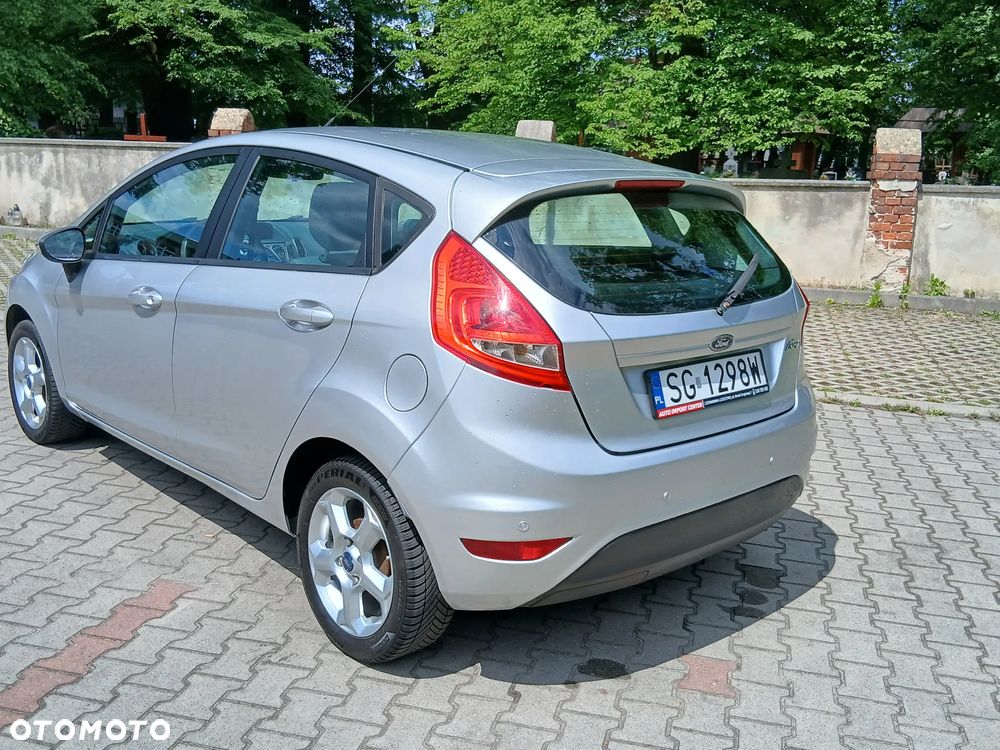 Ford Fiesta 1.25 Silver X (Ambiente) - 18