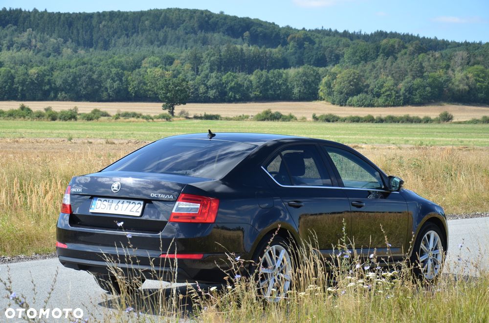 Skoda Octavia 2.0 TDI Style - 8