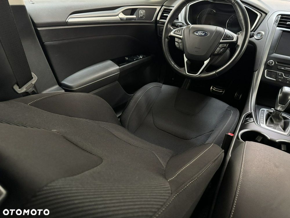 Ford Mondeo 2.0 TDCi Titanium PowerShift - 24