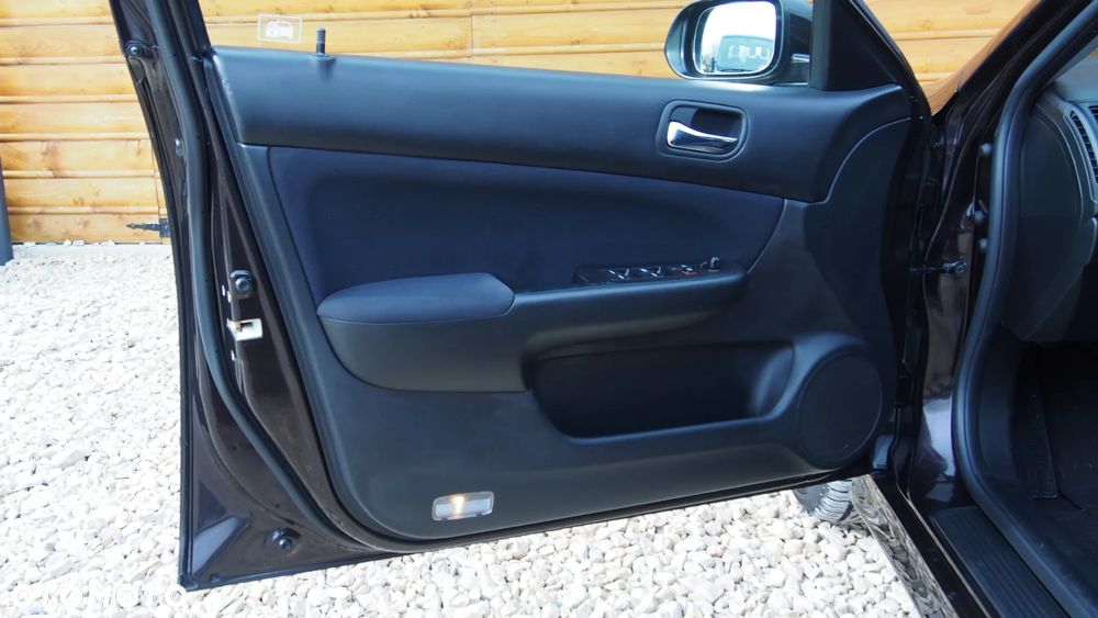 Honda Accord 2.0 Comfort - 22