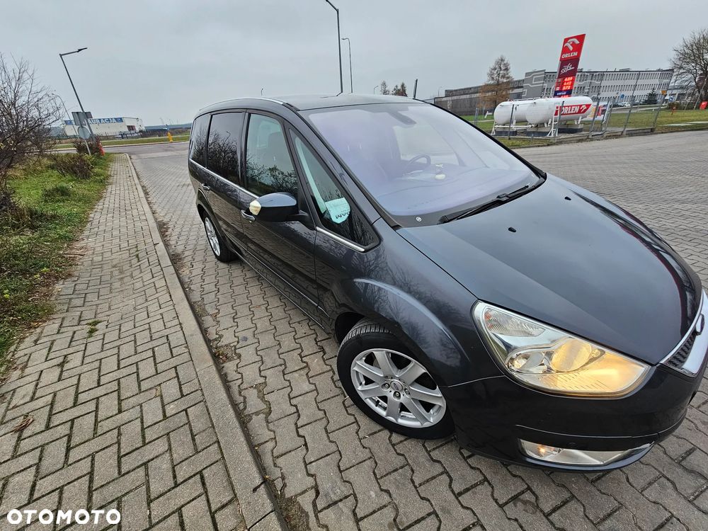 Ford Galaxy 2.0 Ghia - 4