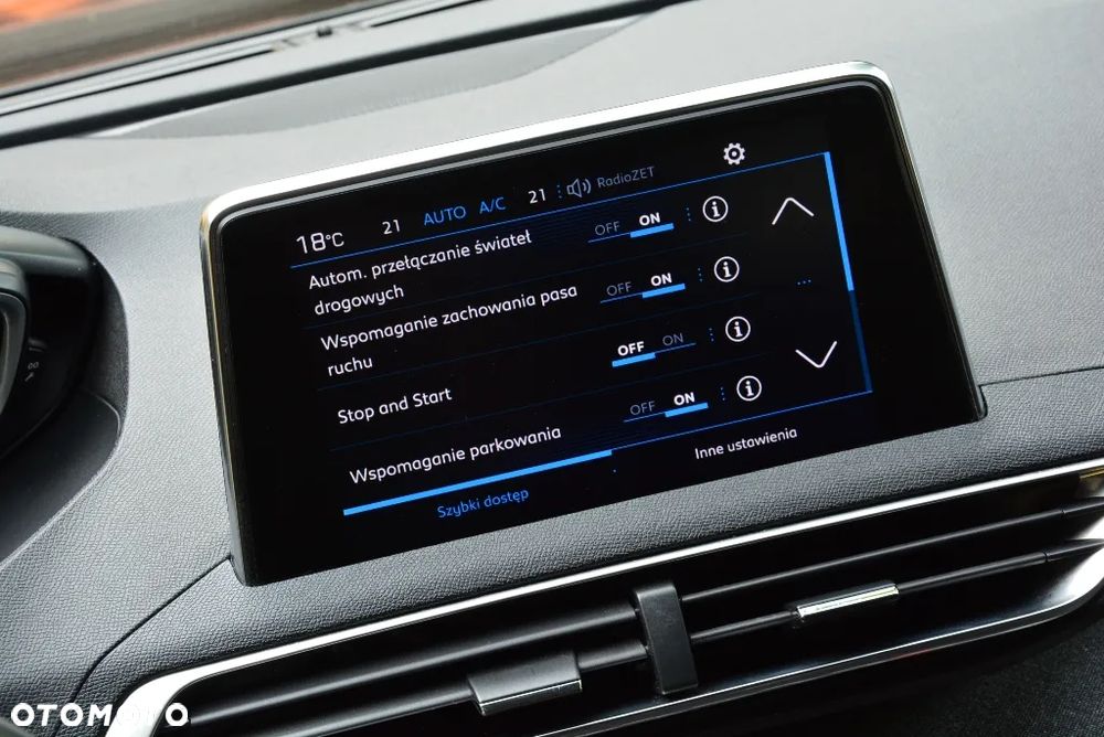 Peugeot 5008 1.6 BlueHDi Allure 7os - 14