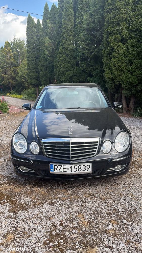 Mercedes-Benz Klasa E 350 4Matic Automatik Elegance - 1