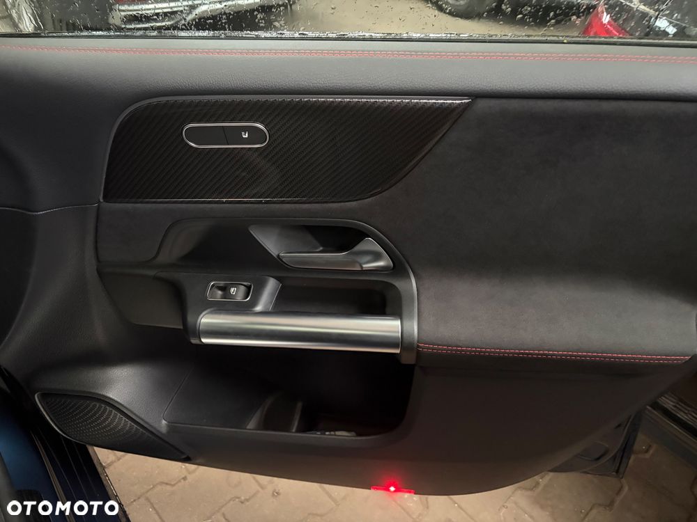 Mercedes-Benz Klasa B 200 7G-DCT AMG Line - 19