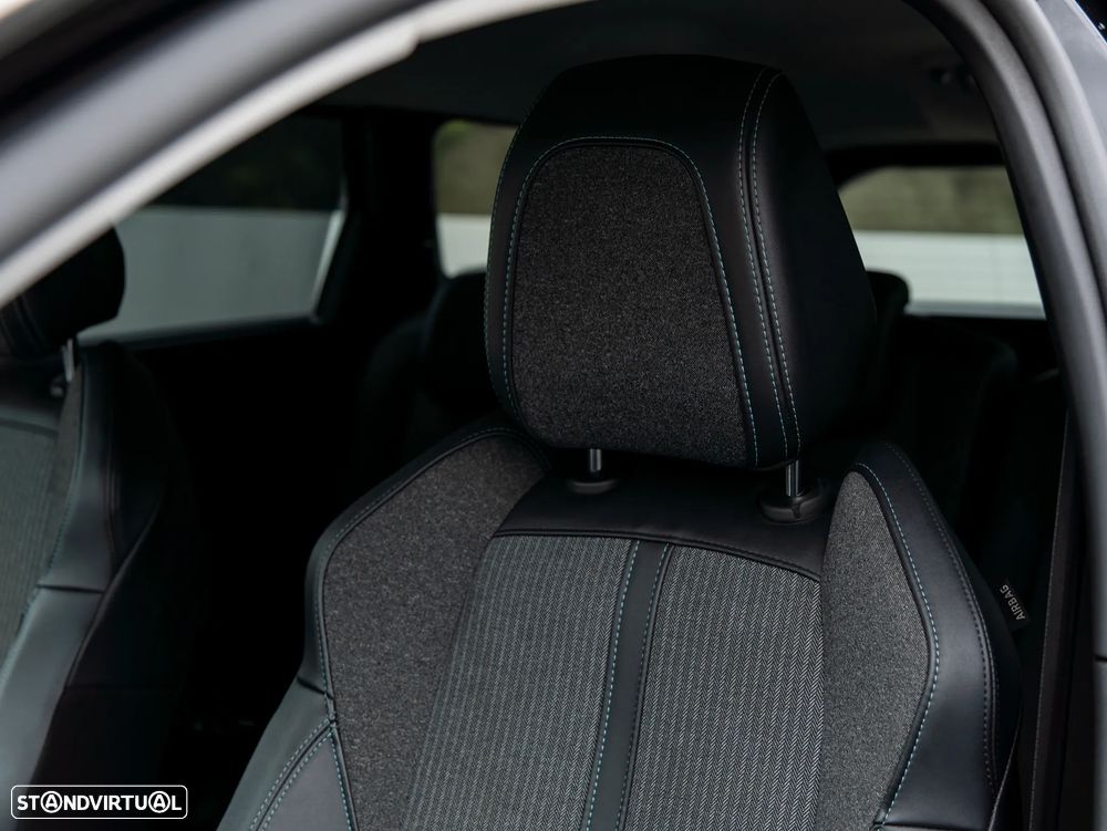 Peugeot 5008 1.5 BlueHDi Allure EAT8 - 27