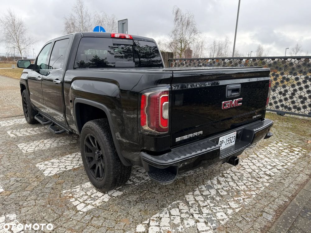 GMC Sierra - 7