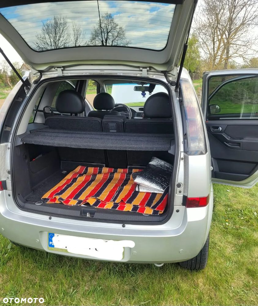 Opel Meriva - 8