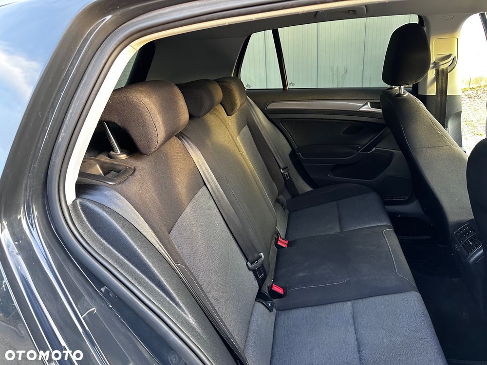 Volkswagen Golf VII 1.6 TDI BlueMotion Trendline - 15