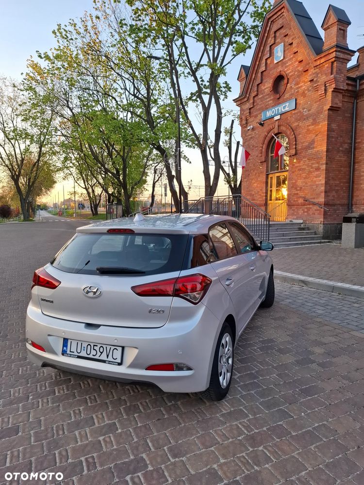 Hyundai i20 1.2 Select - 6