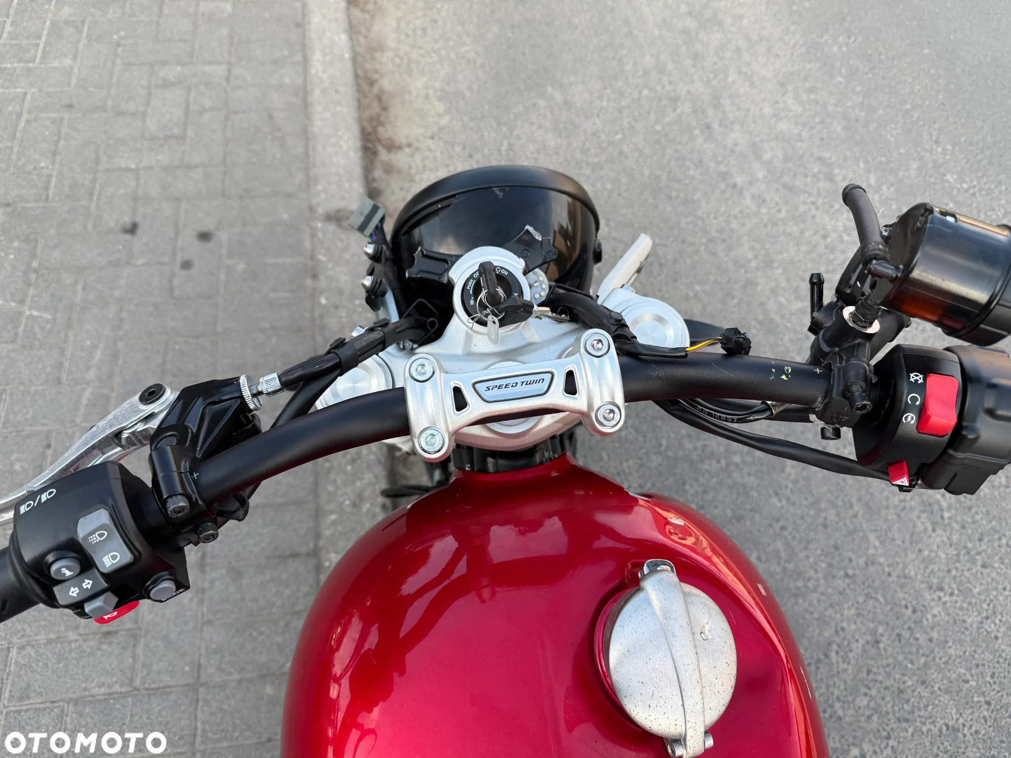 Triumph Speed Twin - 10