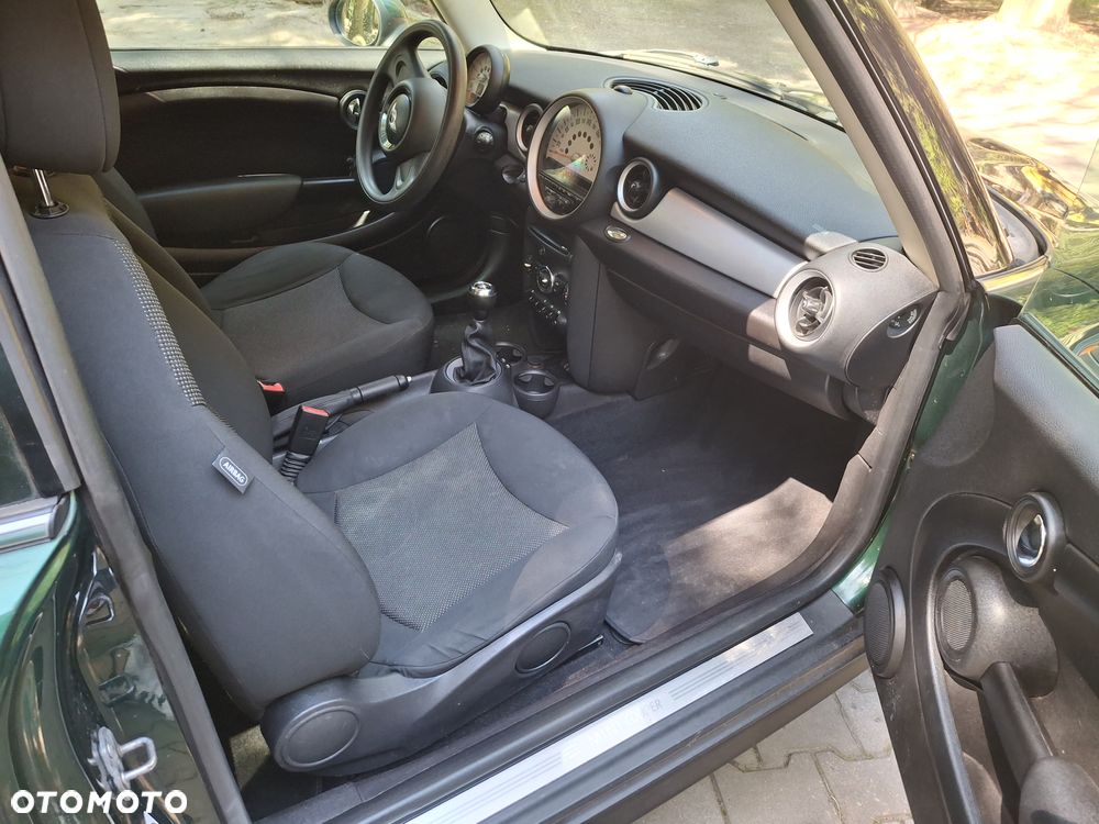 MINI Clubman Cooper - 17
