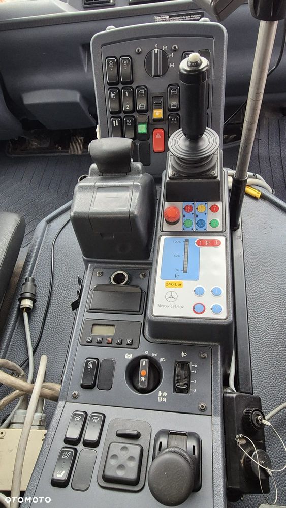 Unimog U400 Ciągnik 6cyl 240KM - 12