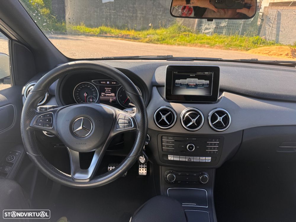 Mercedes-Benz B 200 - 2