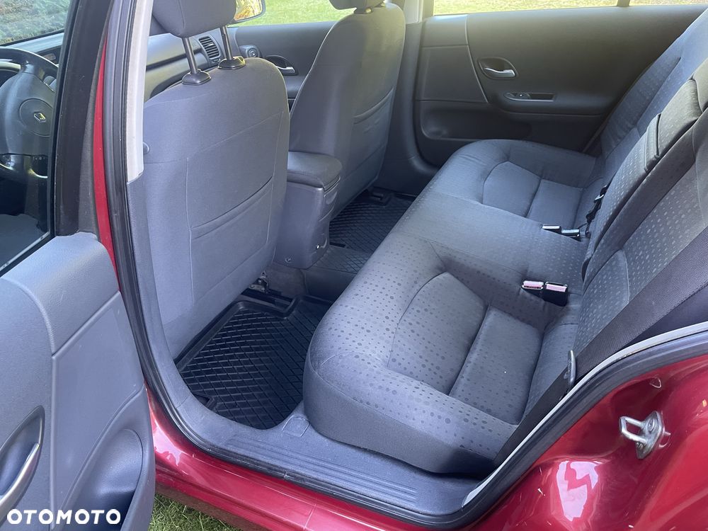 Renault Laguna - 5
