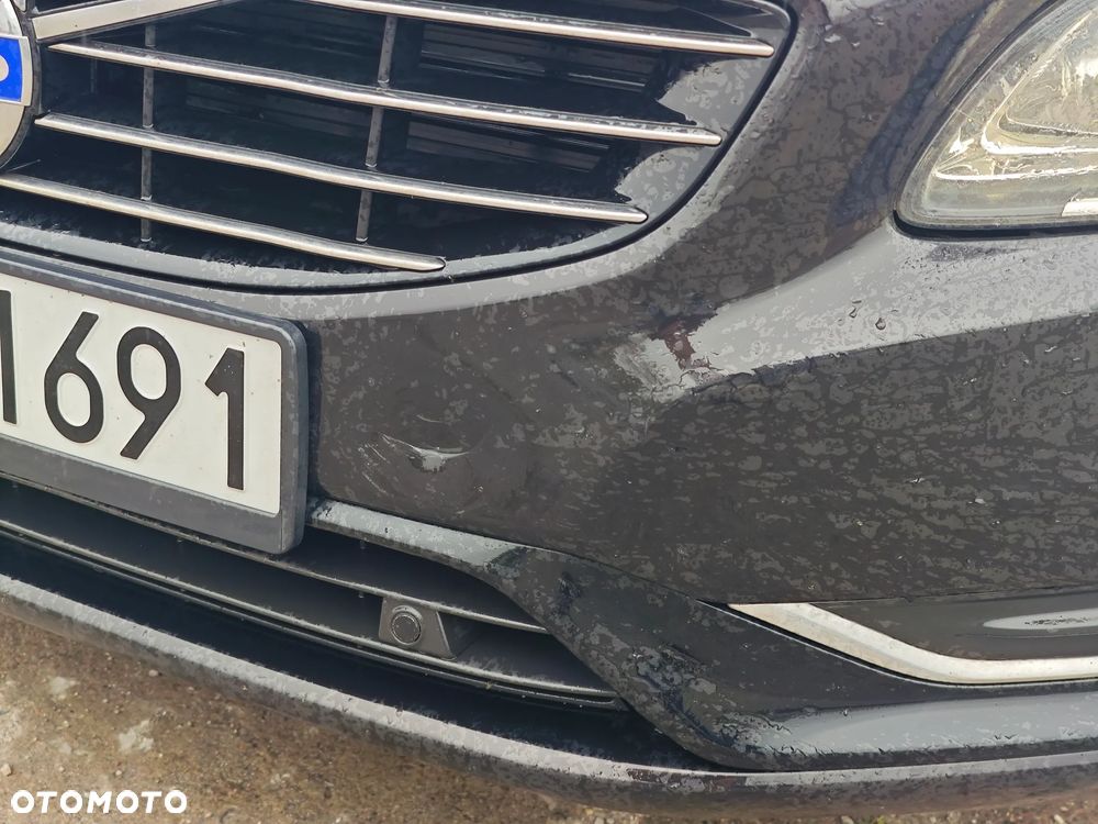 Volvo V60 D6 AWD Plug-in Hybrid R-Design Summum - 23