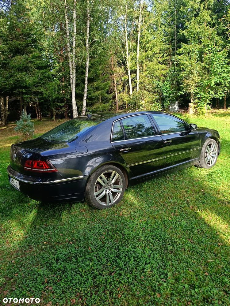 Volkswagen Phaeton - 2