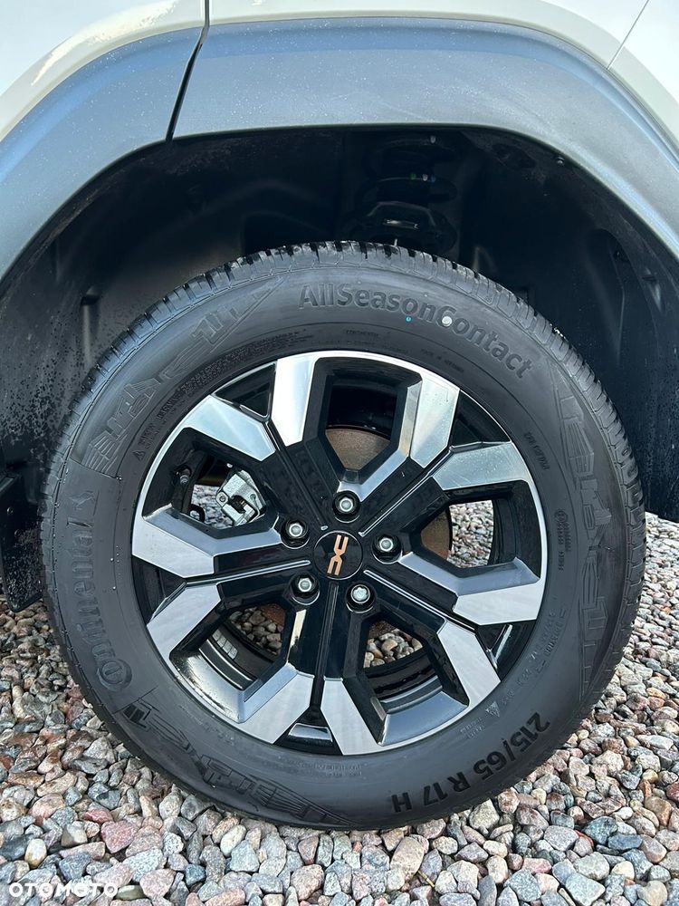 Dacia Duster TCe 130 4x4 Extreme - 25