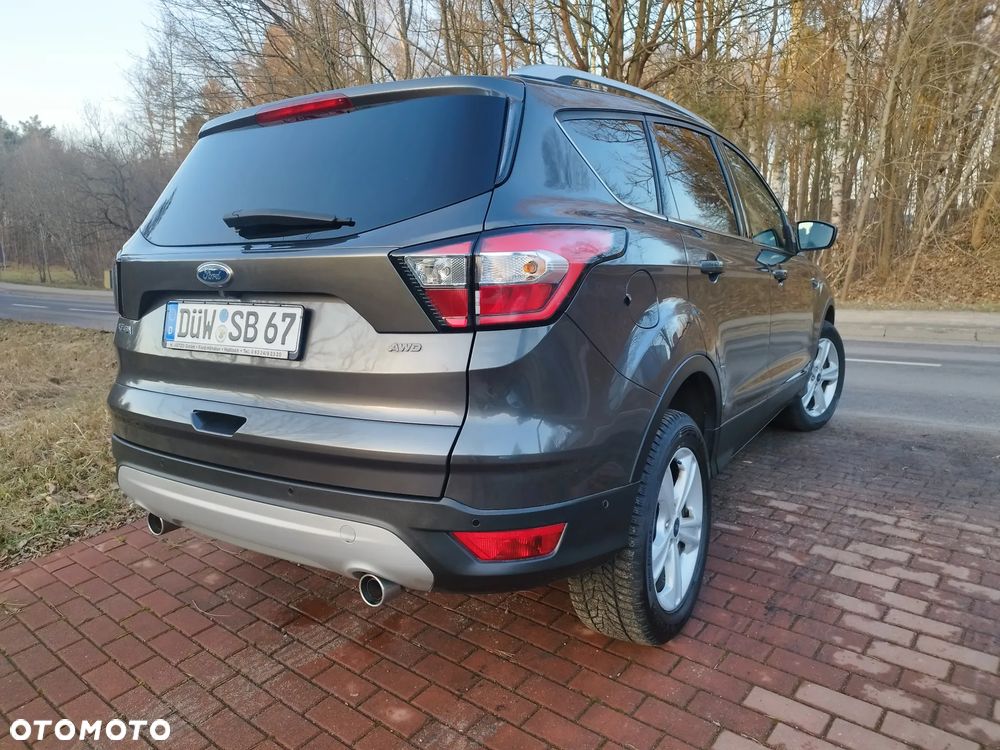 Ford Kuga - 4