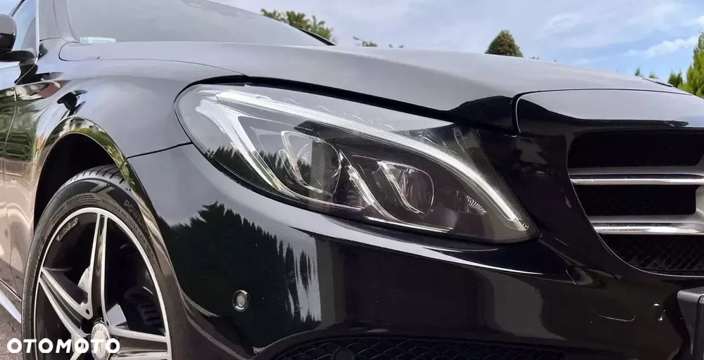 Mercedes-Benz Klasa C 220 (BlueTEC) d T 7G-TRONIC AMG Line - 25