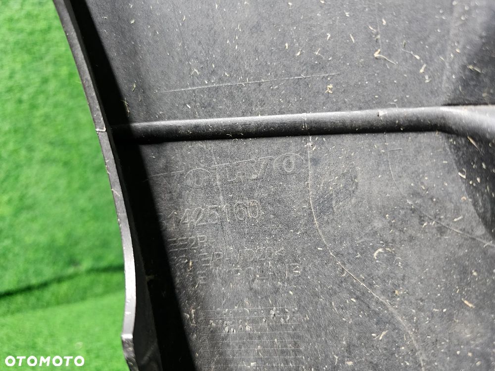 VOLVO XC60 II ---> ZDERZAK PRZEDNI ZWYKŁY - 20