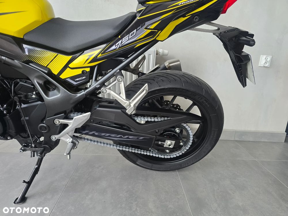 Honda Hornet - 19