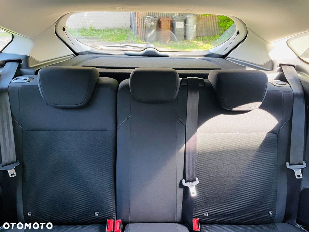 Ford Focus 1.6 SYNC Edition - 22