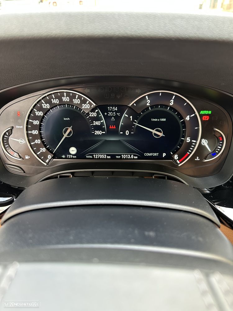 BMW 525 d Line Luxury Auto - 31