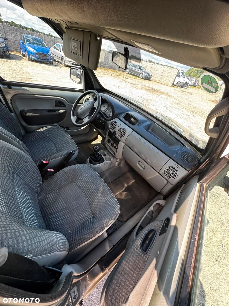 Renault Kangoo 4x4 1.9 dCi Expression - 12