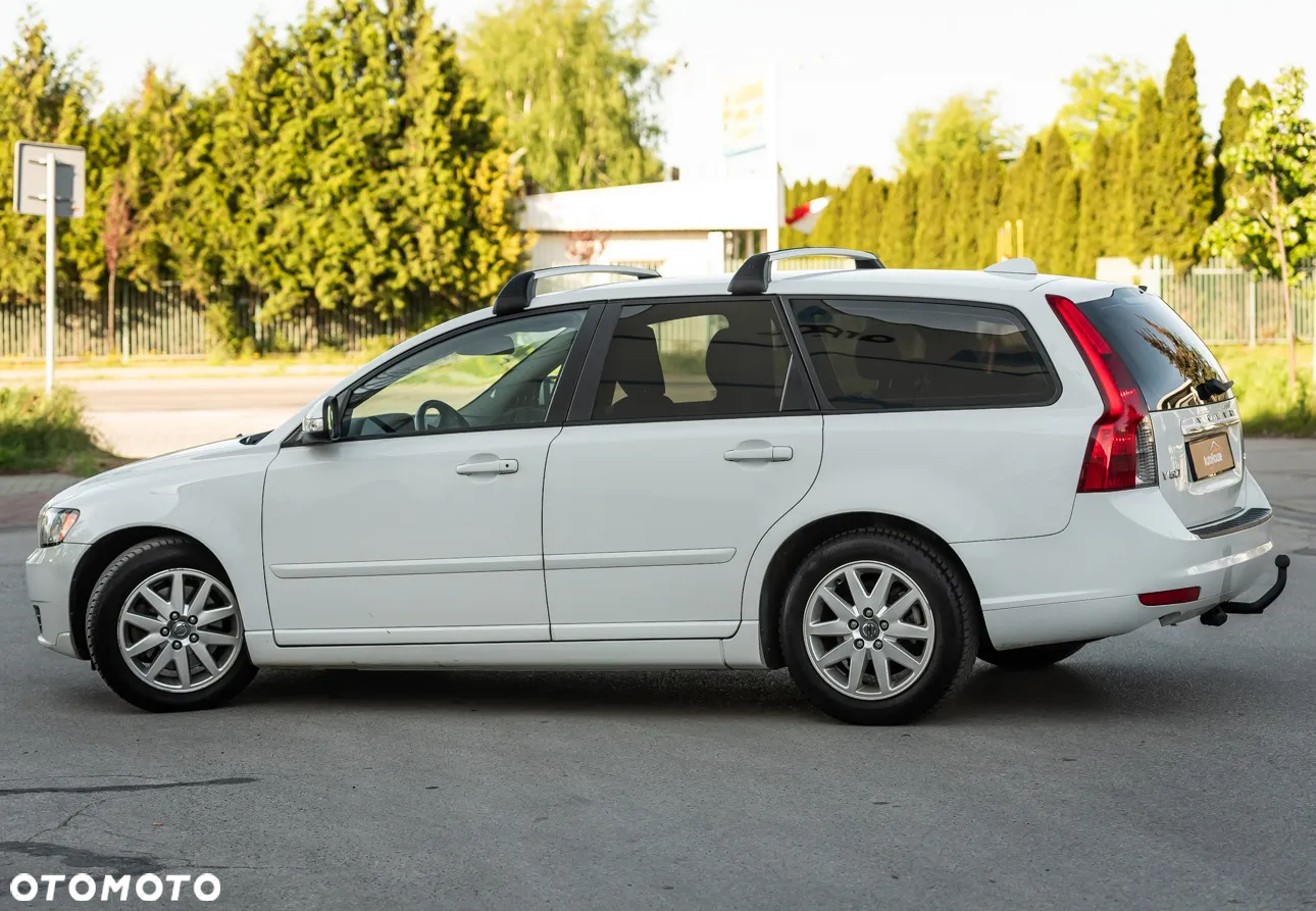 Volvo V50 2.4i Momentum - 12