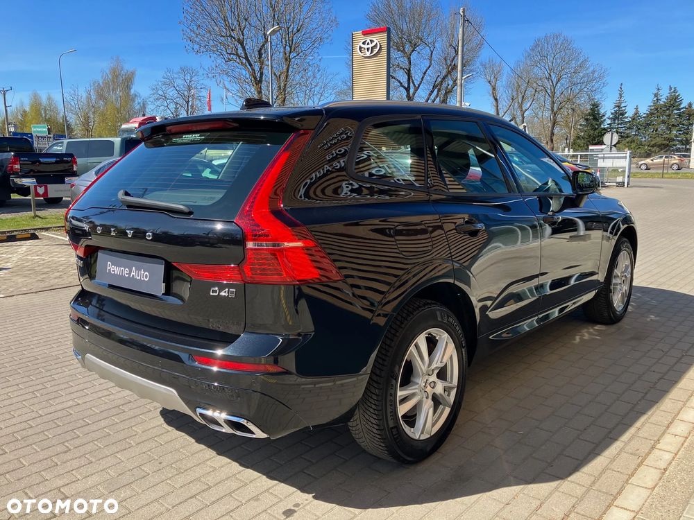 Volvo XC 60 D4 AWD Momentum - 10