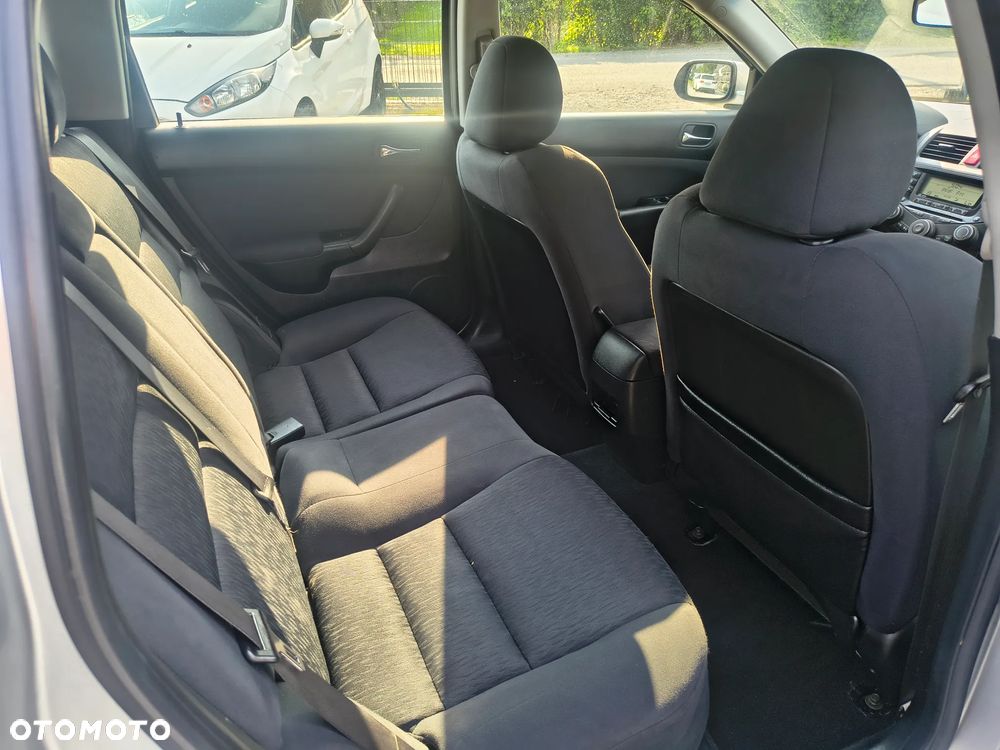 Honda Accord 2.0 i Sport - 24
