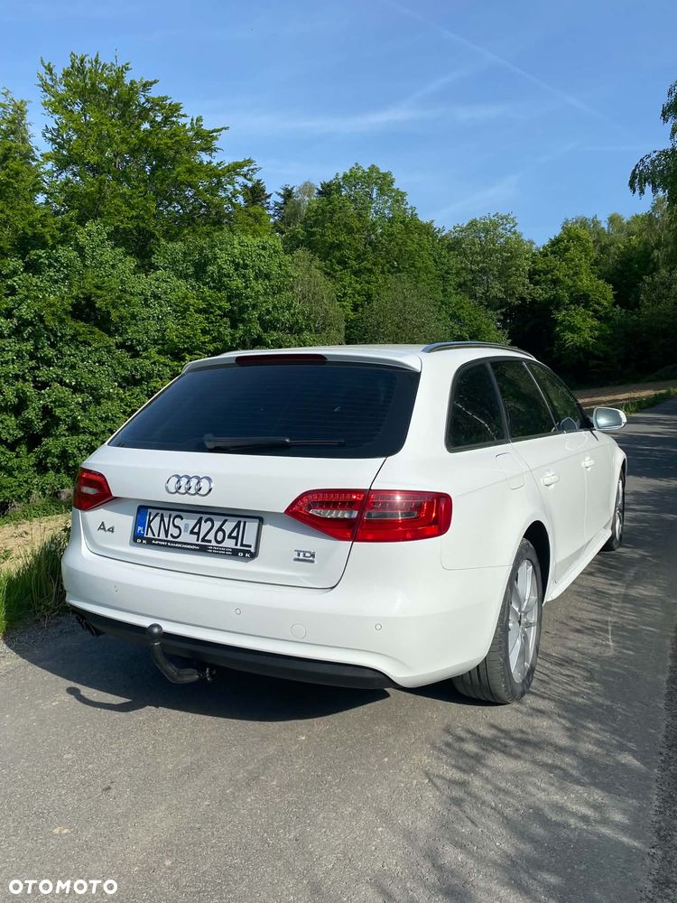 Audi A4 Avant 2.0 TDI DPF quattro S tronic Ambiente - 8