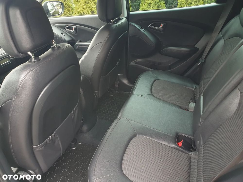 Hyundai ix35 1.6 2WD blue Style - 24