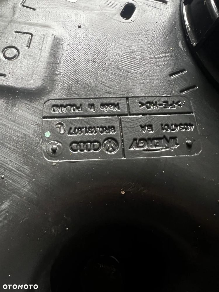 ZBIORNIK POMPKA ADBLUE AUDI Q5 8R 2.0 TDI 8R0131877 8R0971765B POMPKA 4077601AB - 3