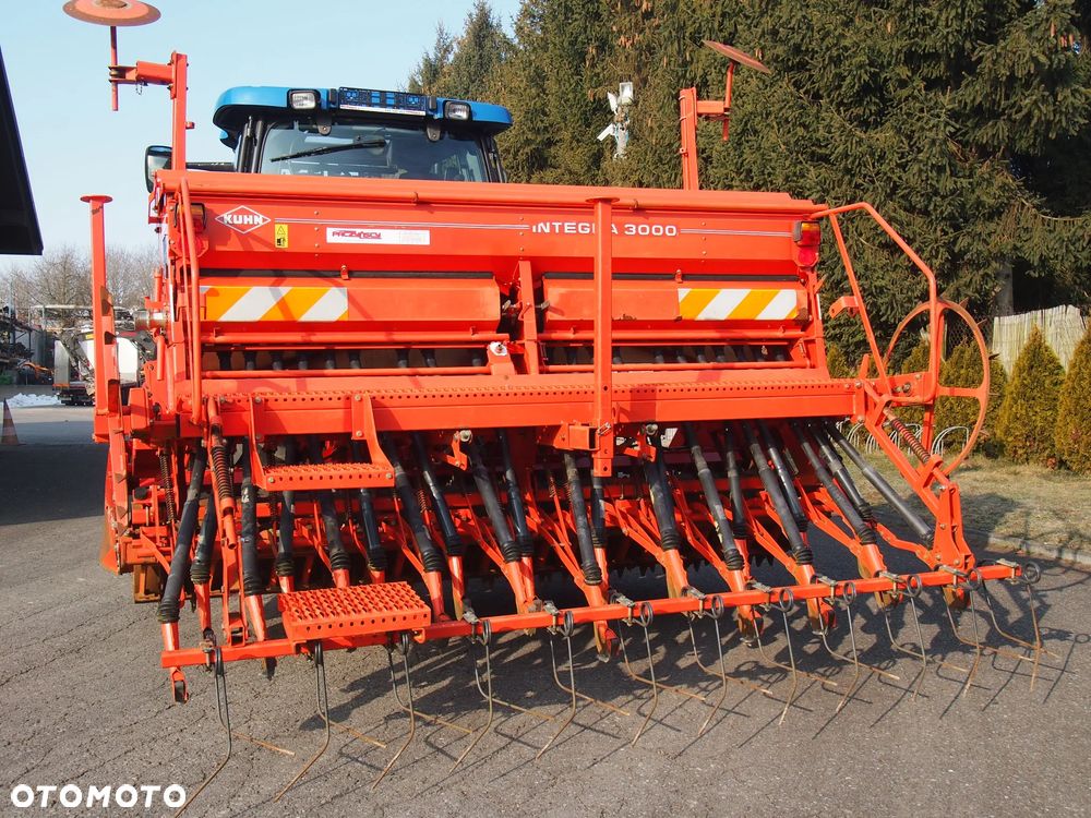Agregat uprawowo siewny KUHN HRB302 I INTEGRA 3000 - 4