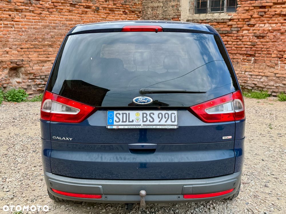 Ford Galaxy 2.0 TDCi Titanium - 9
