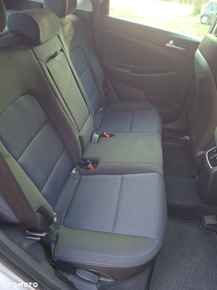 Hyundai Tucson 1.6 GDI BlueDrive Comfort 2WD - 22