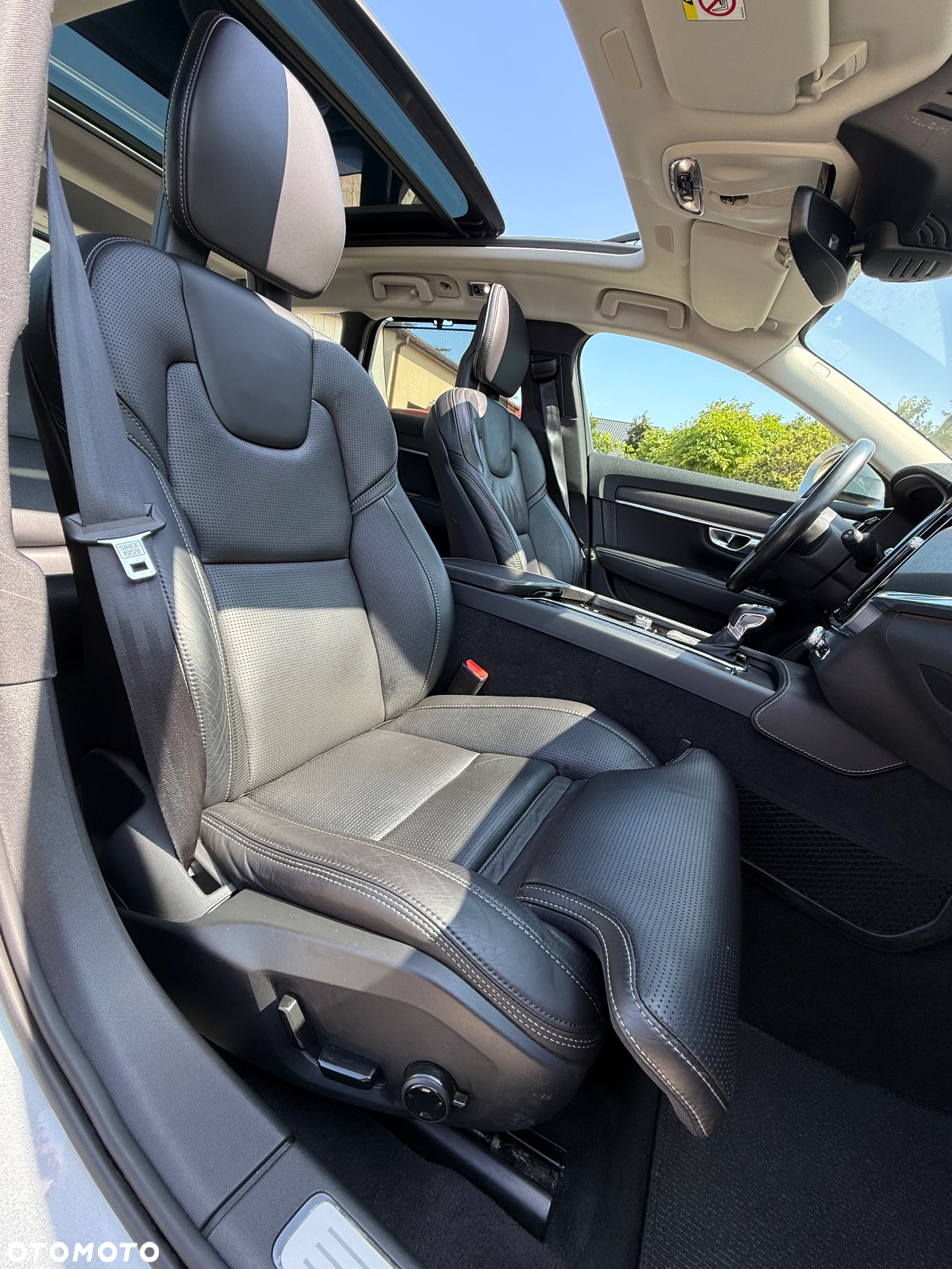 Volvo V90 Cross Country D4 AWD Geartronic Pro - 14