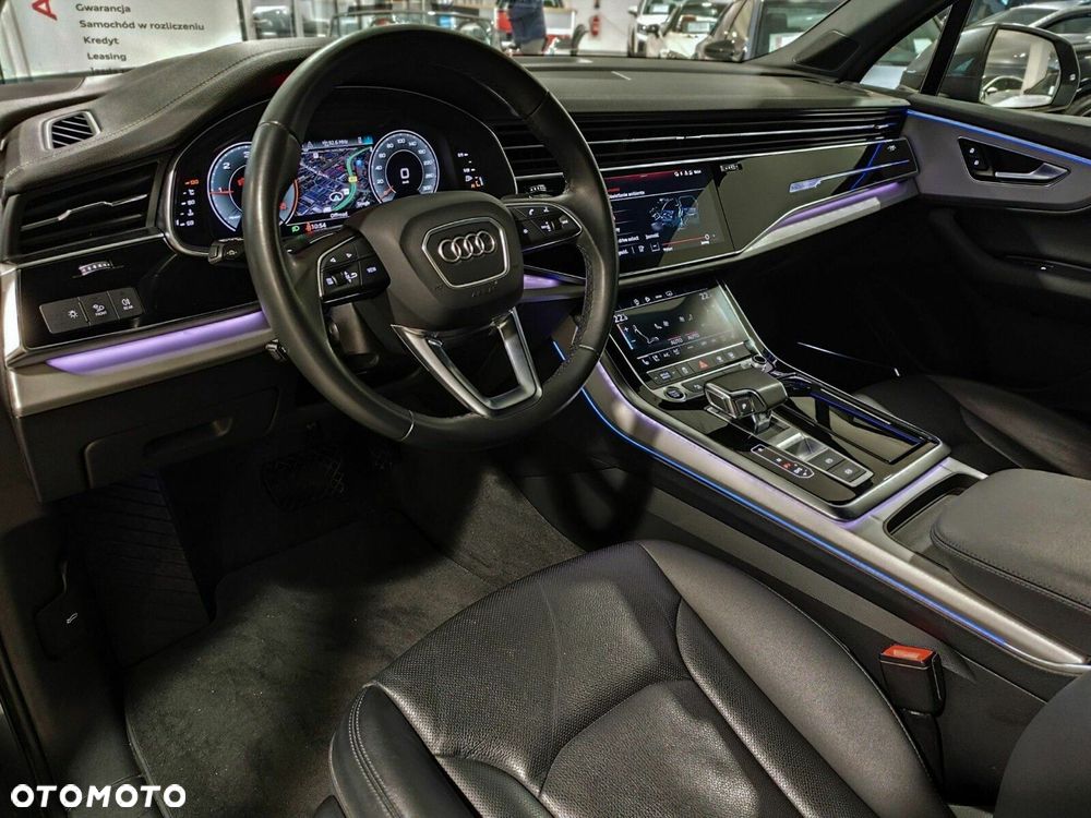 Audi Q7 - 11