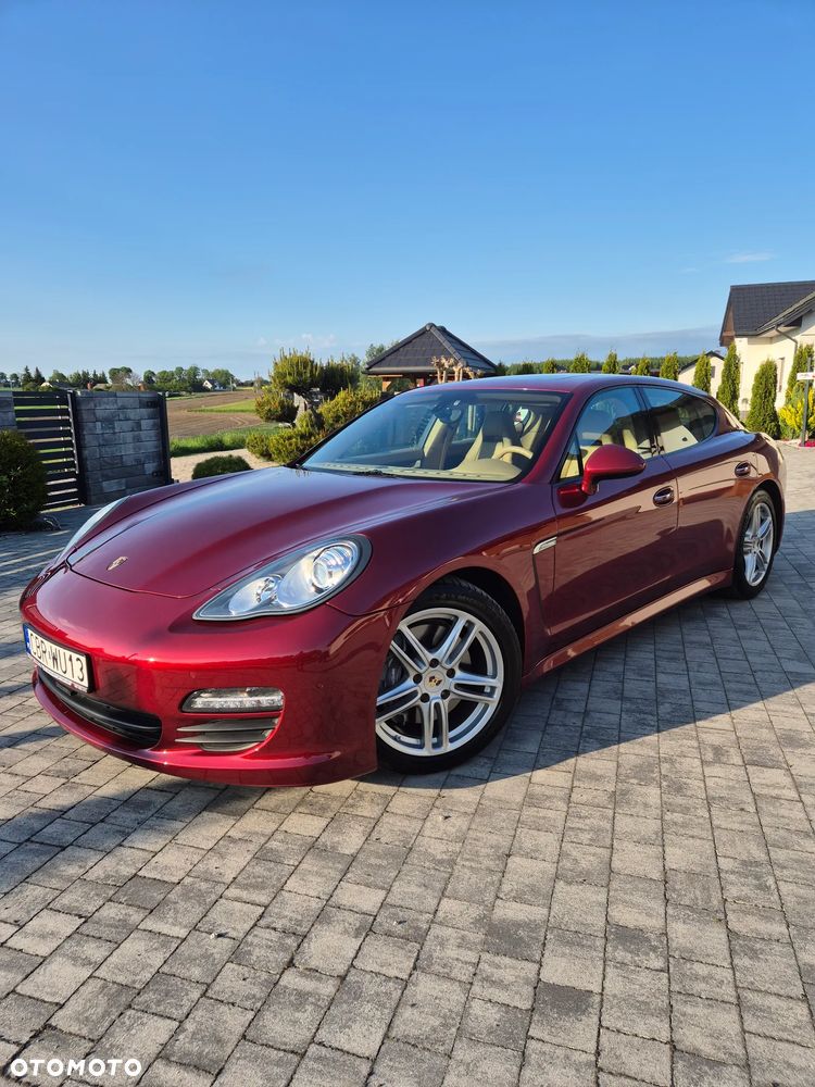Porsche Panamera 4 PDK - 1