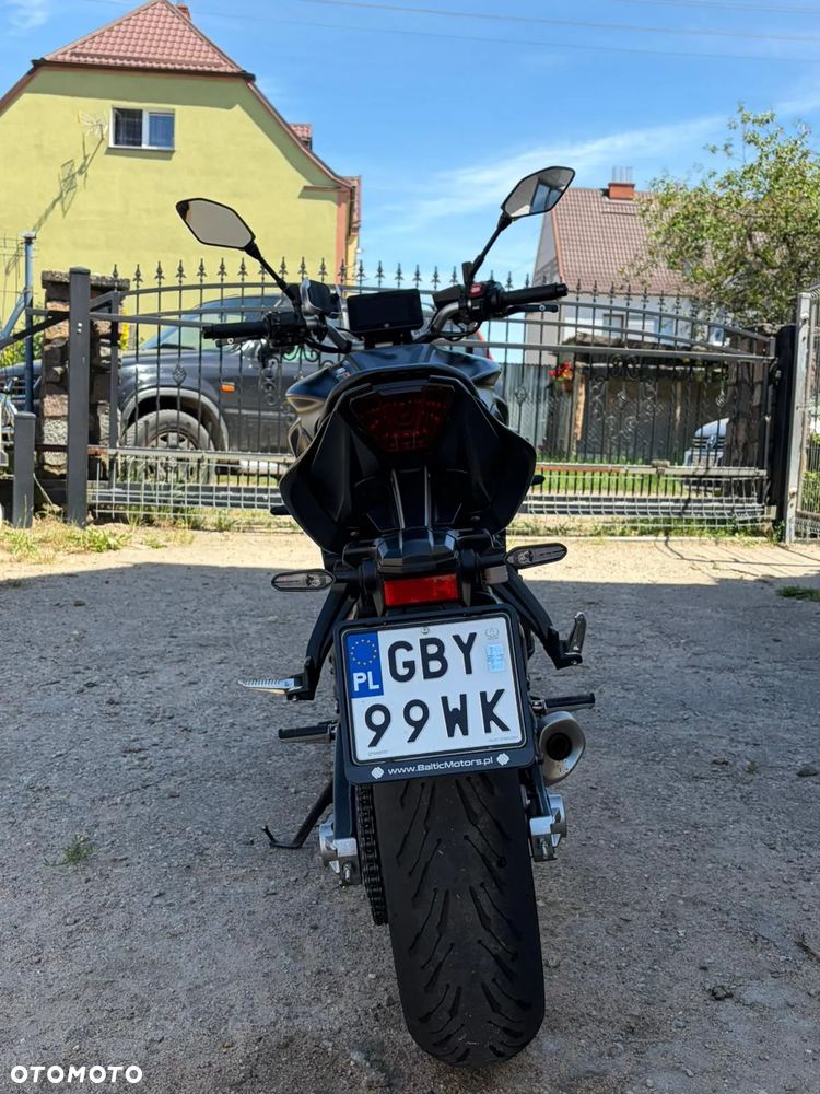 Yamaha MT - 7