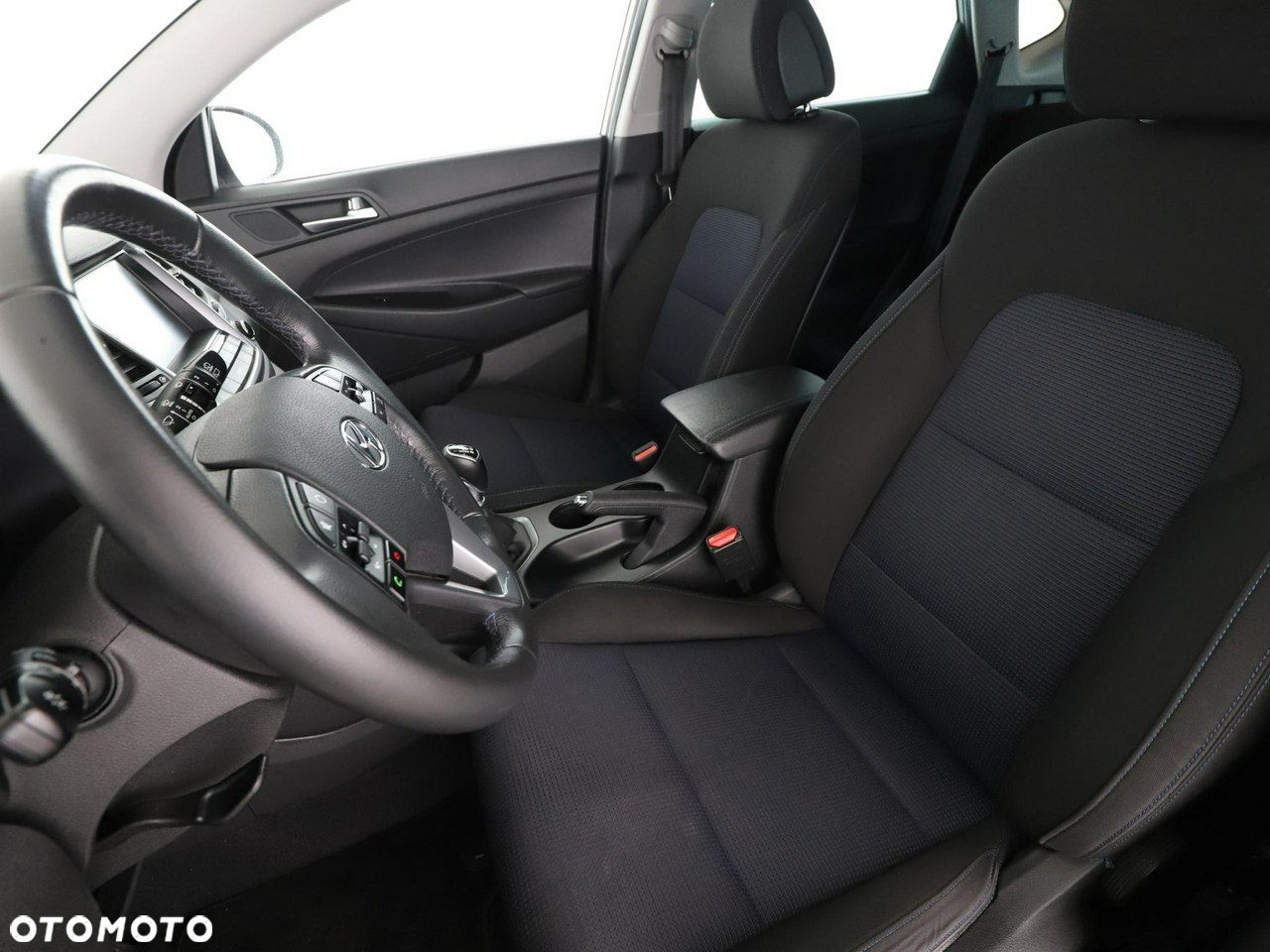 Hyundai Tucson 1.7 CRDI BlueDrive Style 2WD - 13
