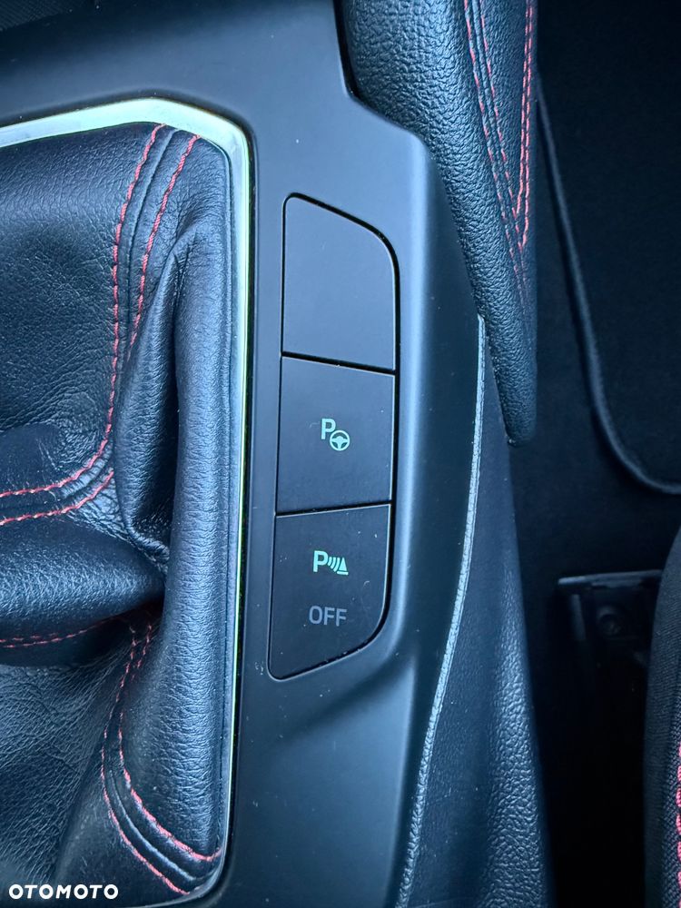 Ford Focus 1.5 EcoBoost STart-Stopp-System ST-Line - 26