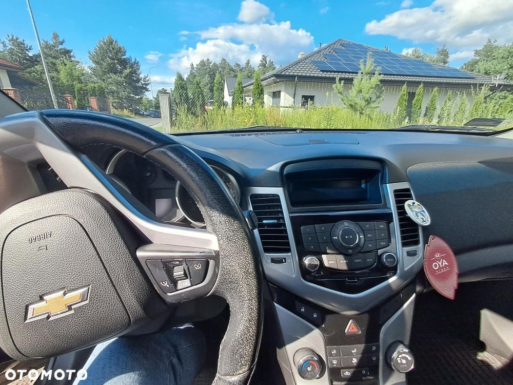 Chevrolet Cruze - 5