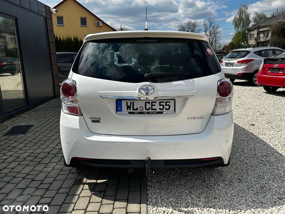 Toyota Verso 1.8 5-Sitzer Executive - 6
