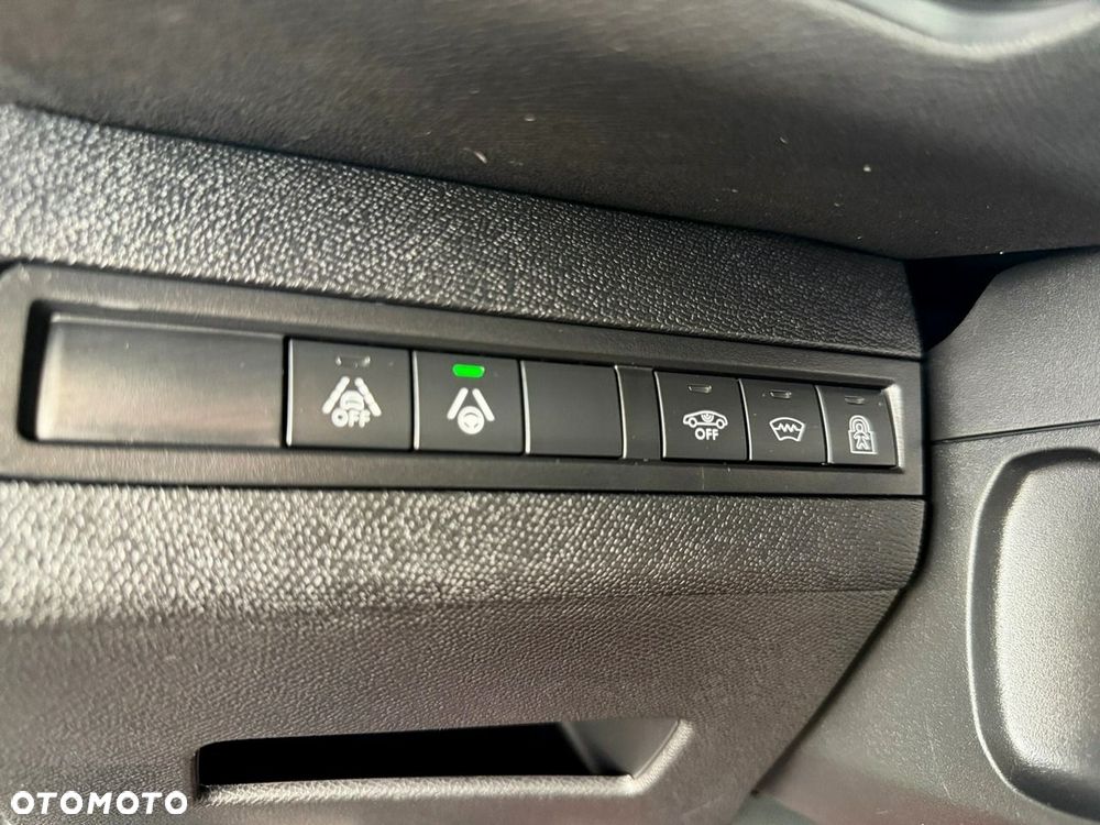 Peugeot 5008 - 32