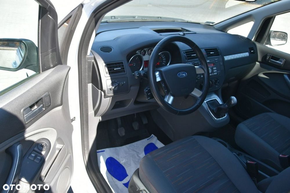 Ford C-MAX - 13