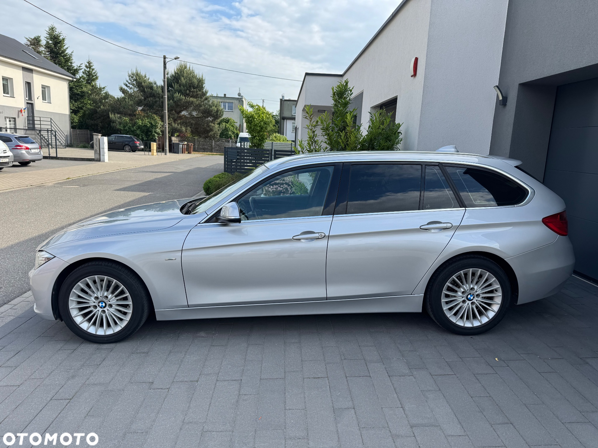 BMW Seria 3 320d xDrive - 8