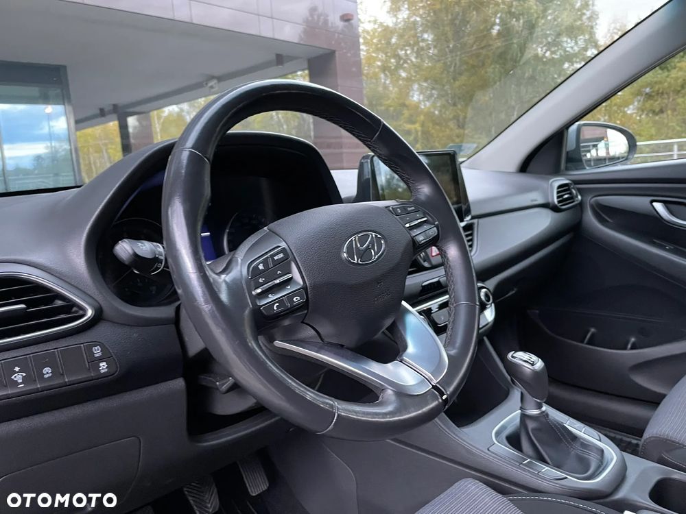 Hyundai i30 - 25