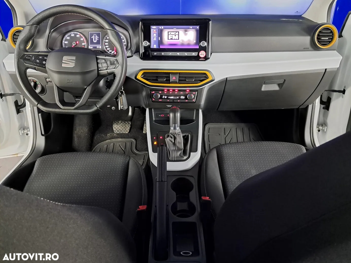 Seat Arona - 14